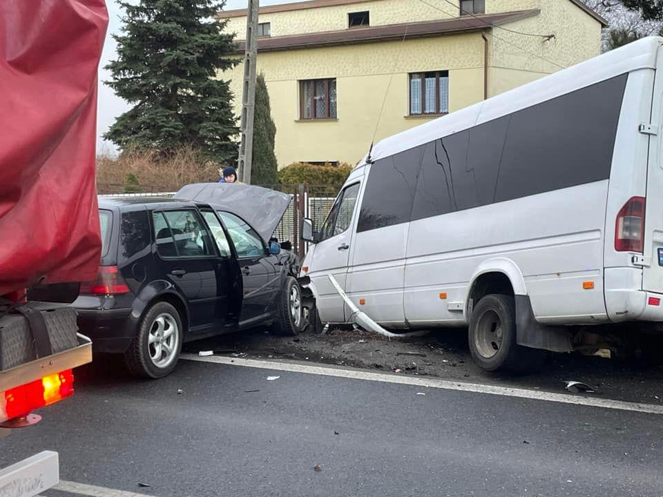 Wypadek w Bieruniu na ulicy Warszawskiej
