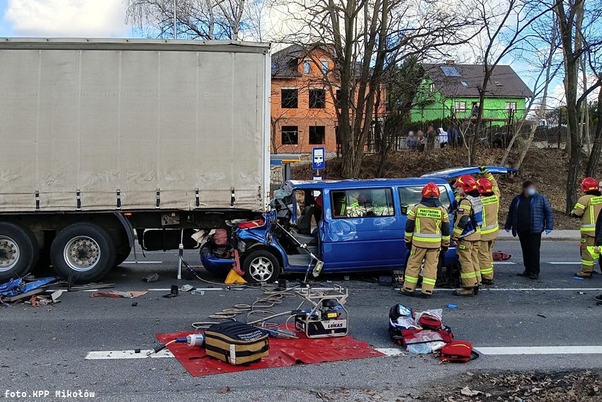 Groźny wypadek na DK 44 w Mikołowie1