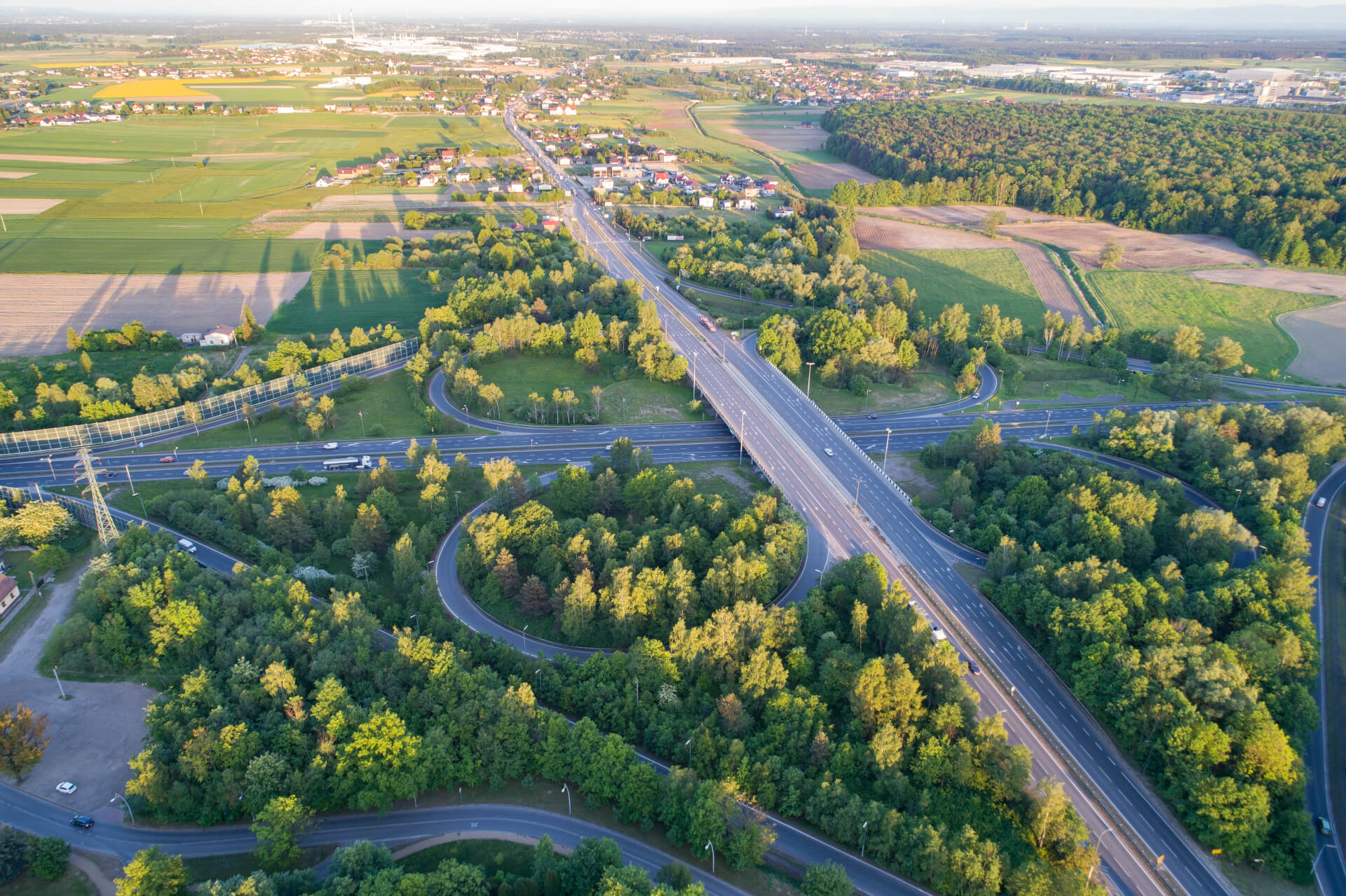 Sprzedaż nieruchomości Tychy1