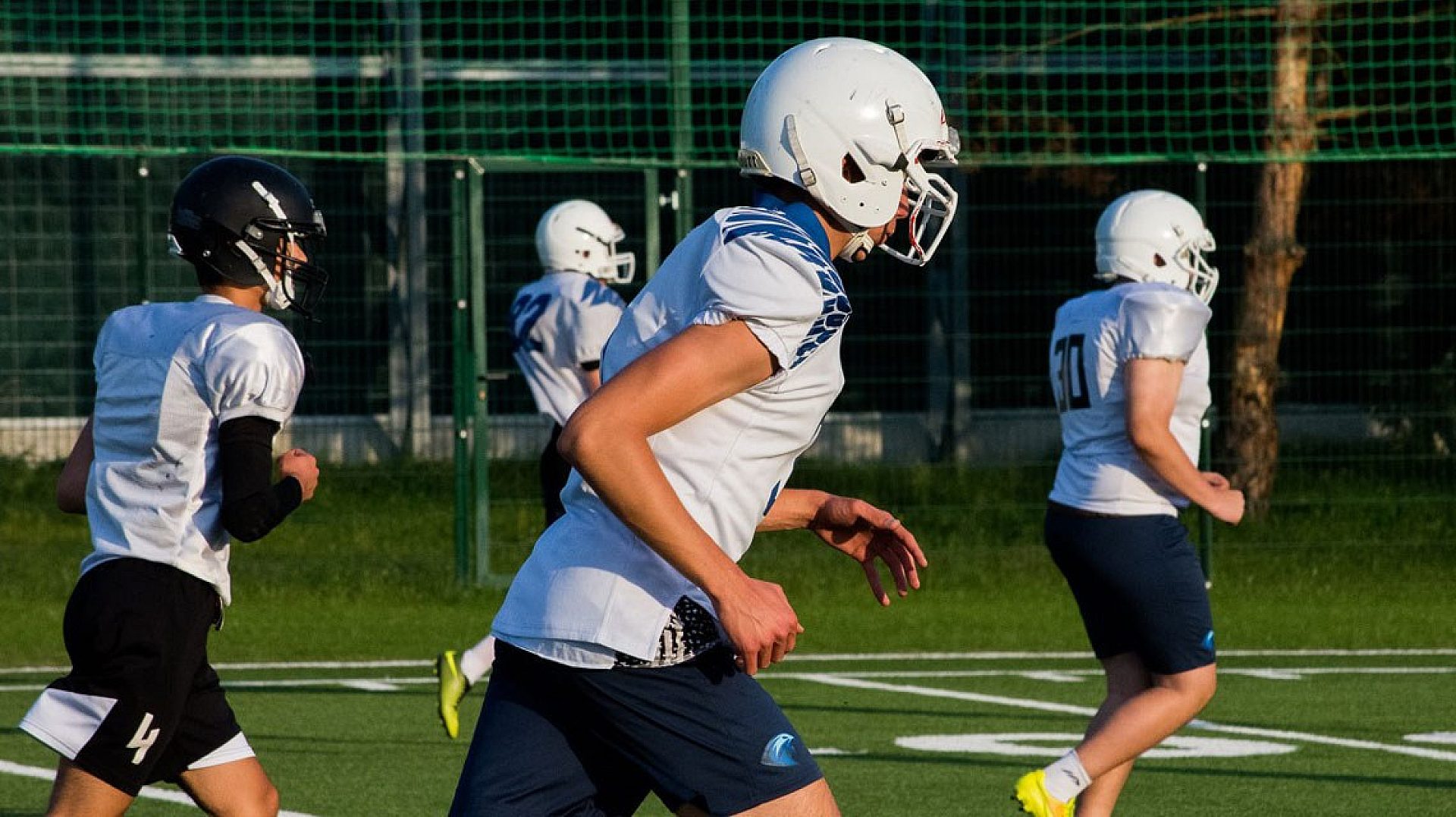 Falcons 16 9 Falcons 16 9