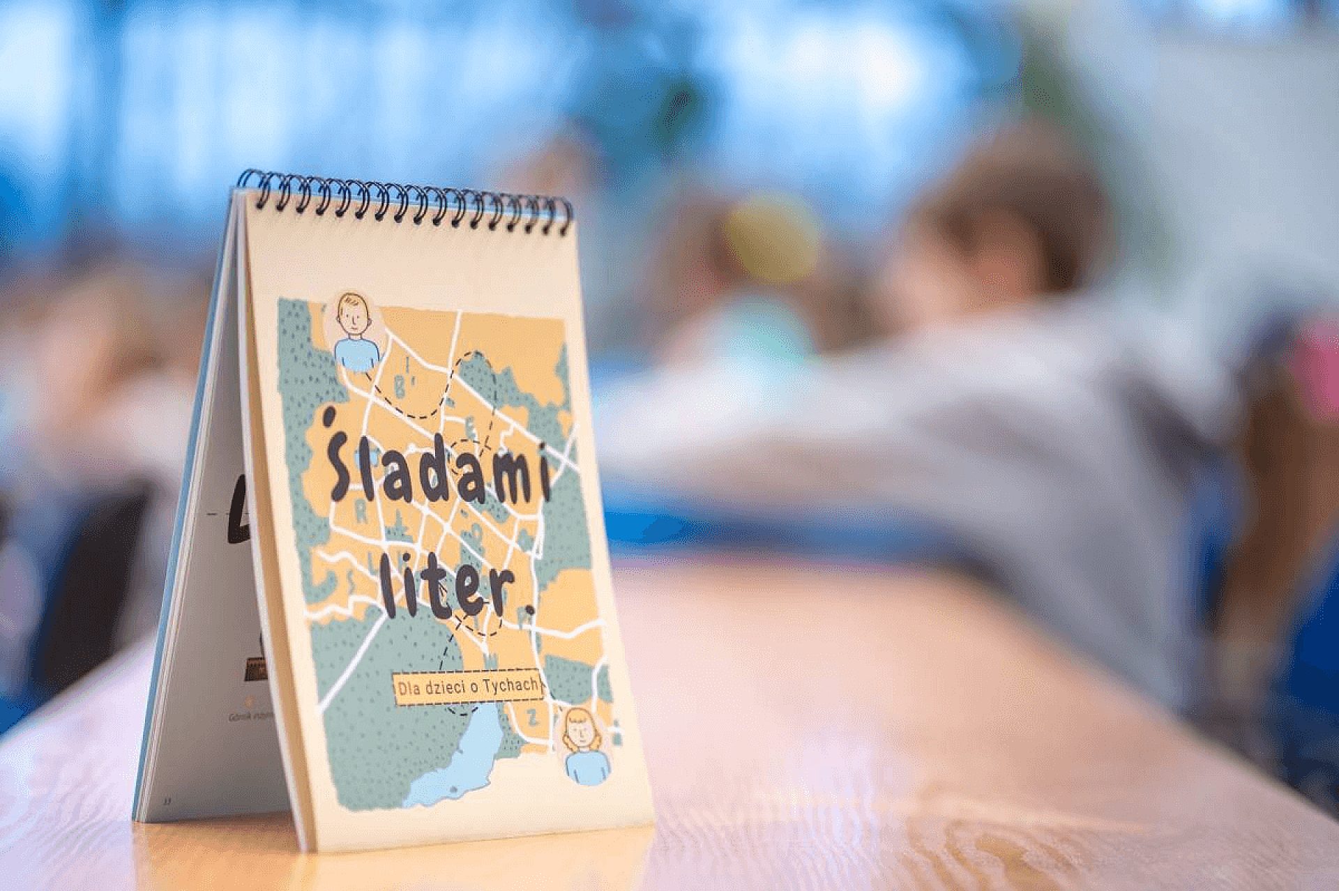 Śladami liter - książka dla dzieci Śladami liter - książka dla dzieci