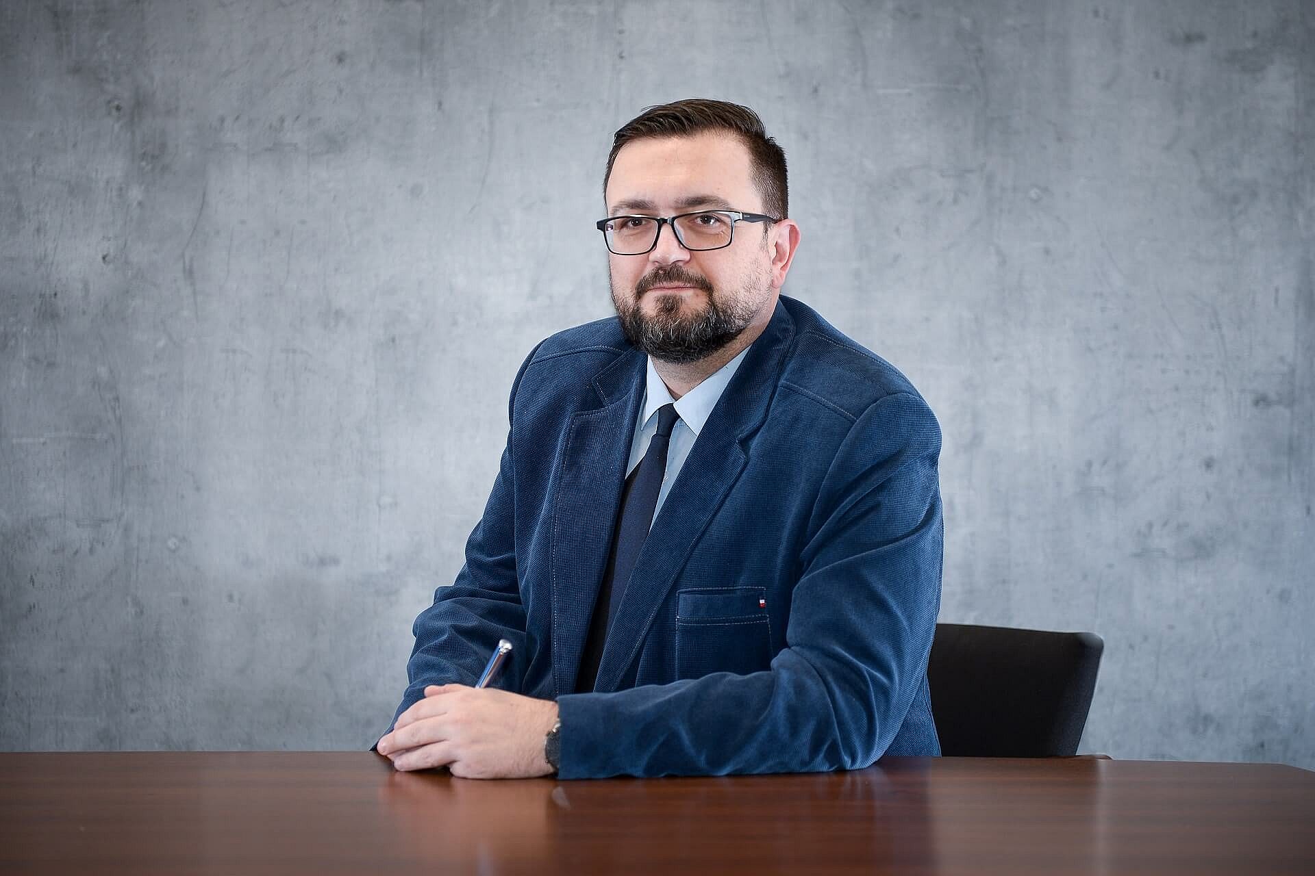 Patryk Świrski, Prezes Zarządu Kolei Śląskich. Patryk Świrski, Prezes Zarządu Kolei Śląskich.