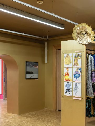 Muzeum Miejskie Tychy "Księżniczki i dziewczyny" Muzeum Miejskie Tychy "Księżniczki i dziewczyny"