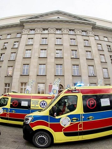 Nowe karetki dla WPR w Katowicach 17 Nowe karetki dla WPR w Katowicach 17