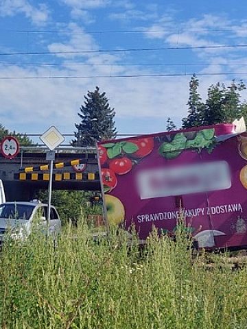 Wiadukt ul Glinczańska w Tychach Wiadukt ul Glinczańska w Tychach