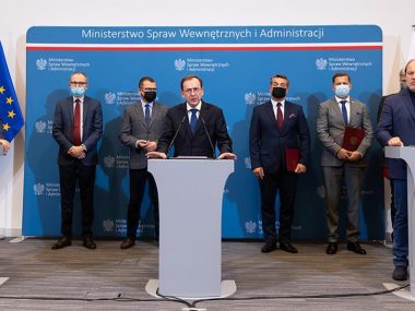 Podwyżki dla służb Podwyżki dla służb