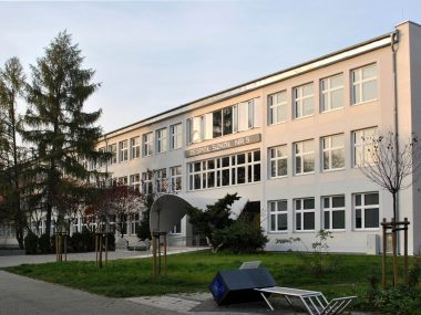 Zespół Szkół nr 5 w Tychach Zespół Szkół nr 5 w Tychach