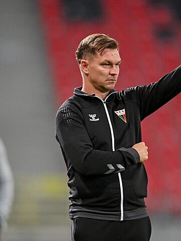 Dariusz banasik gks 4 Dariusz banasik gks 4